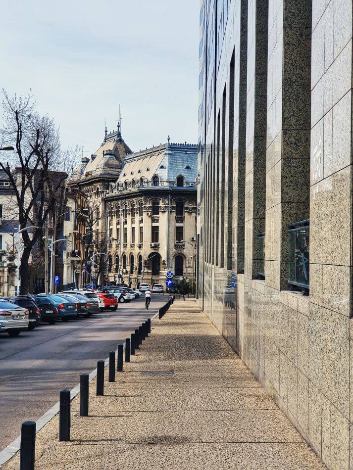Pe străzile orașului Galaxy-10-plus-Bucuresti-002